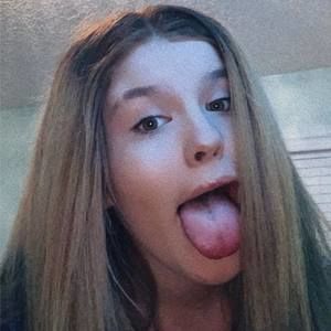 Meet your Posher, Ally